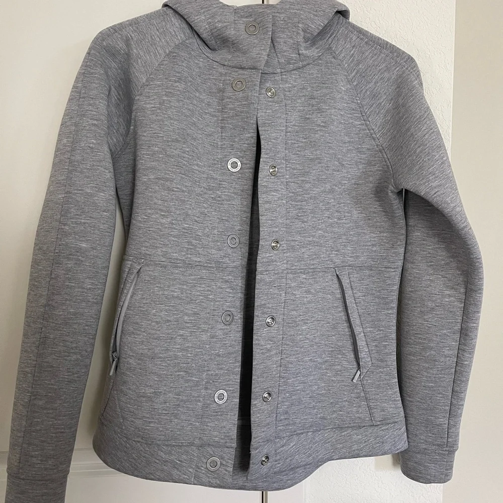 North Face Jacket - Picture 1 of 4